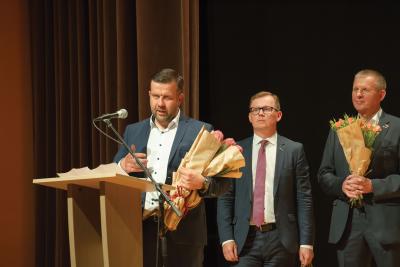 Diplomų įteikimo šventėje pasveikinti Kauno kolegijos Tauragės skyriaus absolventai